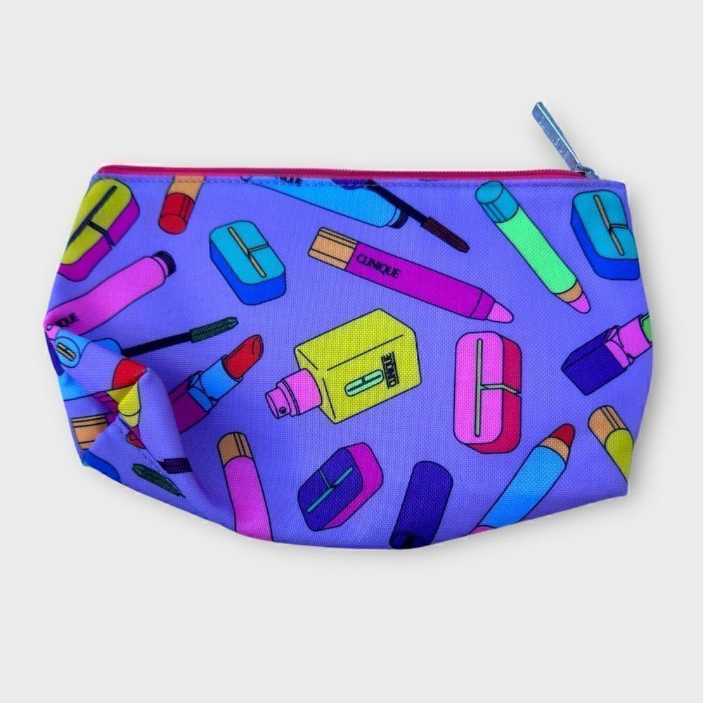 Clinique Makeup zipper bag/pouch purple with makeup print - Picture 2 of 3